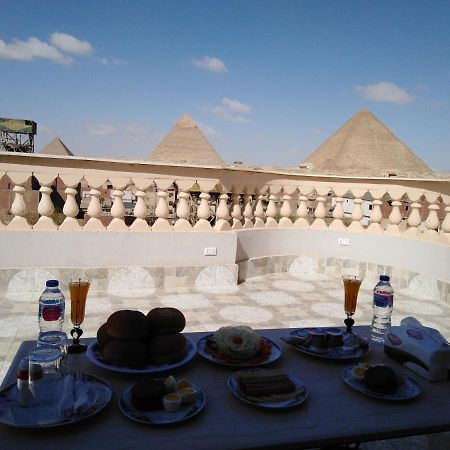 Queen Pyramids View Inn Kafret el-Gabal Exteriör bild