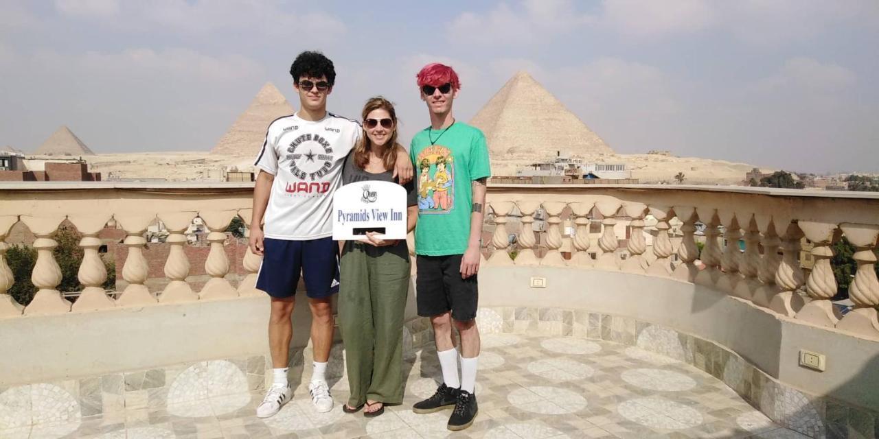 Queen Pyramids View Inn Kafret el-Gabal Exteriör bild